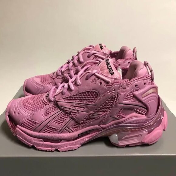 Balenciaga Runner - Picture 2 of 8